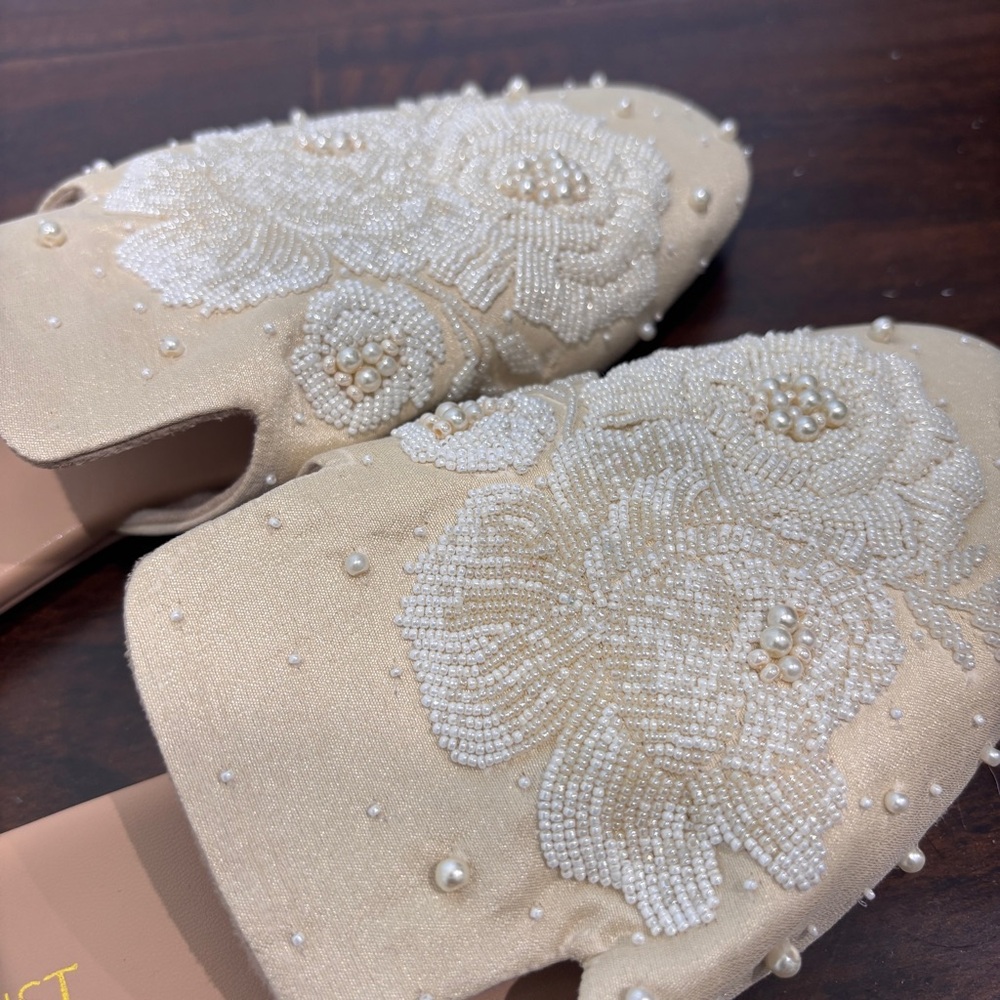 Needledust Cream Floral Beaded Flats - Picture 6 of 6
